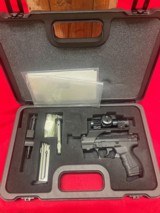 Walther S&W P22