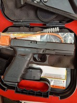 Glock 20SF Gen3with extras - 2 of 3