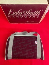 Smith & Wesson - 3 of 6