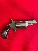 North Amarican Arms Mini Revolver .22 Mag - 2 of 2