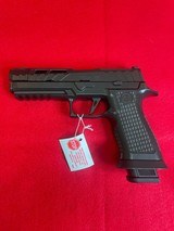 P320 Spectre Comp - Image 1 of 2
