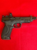 Smith & Wesson Performance Center 10mm - 2 of 4