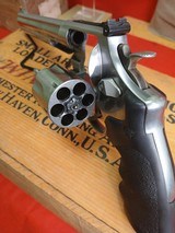 Smith & Wesson 629-5 Classic 8 3/8