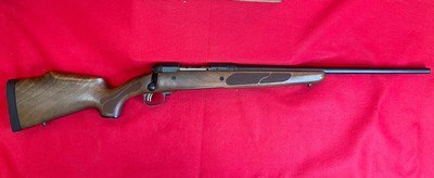Savage 11 Lady Hunter \ Youth - Image 1 of 3