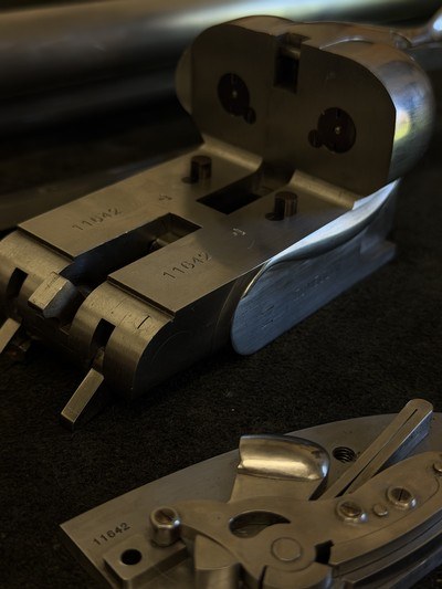 Impressive Double DUMOULIN 700 NE - Back action sidelocks ejectors - Ready to bespoke - Image 9 of 11