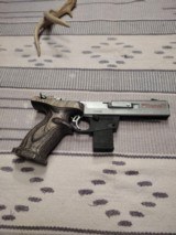 Bennelli Model MP 95E .22 Lr - 2 of 5