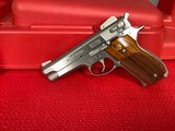 Smith & Wesson Model 639 - 11 of 15