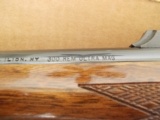Remington Model 700
"CUSTOM
DELUXE"
.300 RUM
ENHANCED ENGRAVING - 16 of 20