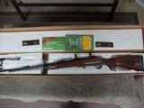 Remington Model 700"CUSTOMDELUXE".300 RUMENHANCED ENGRAVING - 1 of 20