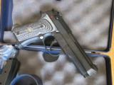 Wilson Beretta Compact Carry 9mm
**NIB** - 14 of 14