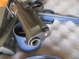 Wilson Beretta Compact Carry 9mm
**NIB** - 4 of 14