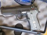 Wilson Beretta Compact Carry 9mm
**NIB** - 1 of 14
