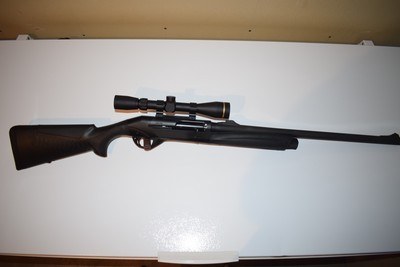 Benelli Super Black Eagle 3 Slug Gun With Leupold Ultimate Slam 3-9x40 Scope