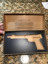 Smith & Wesson Model 41 .22 long rifle - 14 of 15