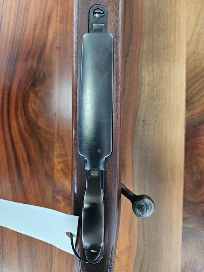 WEATHERBY MARKV 378WM UMBERGER TAMER LEUPOLDVX3-3.5to10X50 - Image 6 of 12