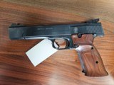 Smith and Wesson model 41 /3 magazines - Image 2 of 6