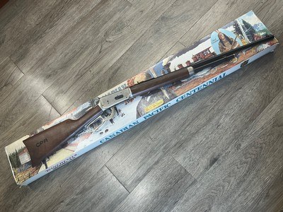 Winchester model 94 Canadian Pacific Centennial Lever action, 24
bbl in 32 Win with box