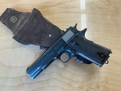 Colt 1911US Army 45 semi auto pistol with date correct leather holster Made in 1914