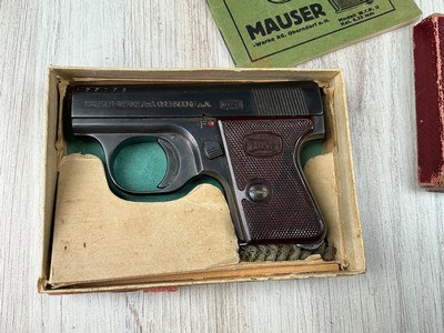 Mauser WTP 6.35mm semi auto pistol with org box and manual in very good condition - Image 3 of 9