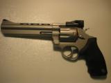 TAURUSM-608357MAGNUM8ROUNDS6.5
