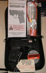 SMITH & WESSON
BODY
GUARD
380 A.C.P.
WITH
LASER
6 + 1
ROUNDS
N. I.
B. - 1 of 9