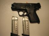 S & WM & PSHIELDCOMPACT9- MM,2-MAGAZINES,N.I.B.# 180021 - 8 of 15