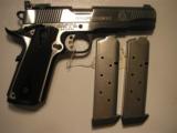 SPRINGFIELD
ARMORY
MODEL 1911-A1
CAL
45
ACP
S / S - 3 of 15