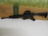 MOSSBERG
715-T ,
AR--15
STYLE
22 L.R.
WITH
RED
DT.
SCOPE,
FRONT
HAND
GRIP
&
25
ROUND
MAG - 5 of 15