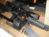 SMITH & WESSON
M & P -15OR
AR--15 TYPE
( 1-8
TWIST
)
UPGRADE MODLE,
FACTORY
NEW
IN
BOX - 12 of 12