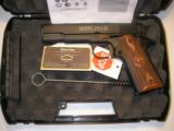 CHIAPPA1911 - 22PISTOL10 + 1ROUNDMAGS2 MAGSBLACK - 1 of 15