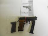 CHIAPPA
M9 - 22
PISTOL,
10 + 1
ROUND
MAGS,
2 MAGS,
BLACK - 11 of 19