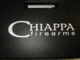 CHIAPPA
- 1911
-
22 L.R. - PISTOL,
2
-
10
+ 1- ROUND
- MAGS.,
BLACK
WITH
CASE
N.I.B.
AND
MORE. - 12 of 19