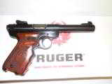 RUGER MARK III,
Laminate Target Grips,
#10159 ,
5.5"
BARRL
2 - 10 ROUND
MAGS.
FACTORY
NEW
IN
BOX
- 2 of 17