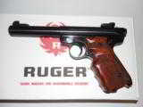 RUGER MARK III,
Laminate Target Grips,
#10159 ,
5.5"
BARRL
2 - 10 ROUND
MAGS.
FACTORY
NEW
IN
BOX
- 3 of 17