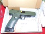 Hi-POINT
45
ACP
O.D.
GREEN
PISTOL,
10
ROUNDS,
COMBAT
SIGHTS
FACTORY
NEW
IN
BOX - 7 of 15