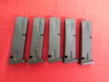 BERETTA
MODEL
92F
9-MM
15
ROUND
MAGS
MADE IN
ITALY - 7 of 10