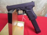 GLOCK,
FITS
ALL
9-MM,
GLOCKS ,
33
ROUND
EXTENDED
MAGS.
FULL METAL
LINED
- 4 of 13