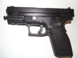 SPRINGFIELD
XD-9,
TWO
10 + 1
ROUND
MAGAZINES,
4.0"
BARREL, HOLSTER, MAG HOLDER & LOADER - 6 of 20