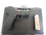 SPRINGFIELD
XD-9,
TWO
10 + 1
ROUND
MAGAZINES,
4.0"
BARREL, HOLSTER, MAG HOLDER & LOADER - 4 of 20