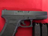 GLOCK
G - 22,
GEN. 3,
NIGHT
SIGHTS,
COMES
WITH
2- 15
ROUND
MAGAZINES,
ALMOST
NEW
- 7 of 15