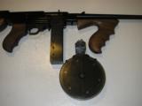 RUGER 10 / 22 RIFLE, ** CUSTOM ** THOMPSON TOMMY GUN , *** CHICAGO, GANGSTERS *** N.I.B. - 9 of 14