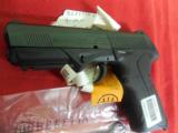 BERETTA
PX-4
STORM
9-MM,
2 - 17
ROUND
MAGS,
COMBAT
SIGHTS,
Grips :3 Interchangeable Backstraps
NEW
IN
BOX - 5 of 15