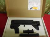 KEL-TECSUB2000,40 - S & W,USESGLOCKMAGAZINES,1-15ROUNDMAG&1 - 31ROUNDMAG- 5 of 15