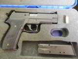 SIG
SAUER
P226R,
40 S&W,
BLACK
STAINLESS,
PRE
OWNED,
3 - 12
ROUND
MAGS,
WEAK
NIGHT
SIGHTS,
REAL
NICE
GUN - 12 of 14