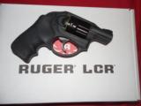 RUGER
L.C.R.
9-MM
REVOLVER,
MODEL # 5456,
1.875"
BARREL
NEW
IN
BOX
BLACK
S
/
S - 13 of 15