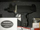 UZI,WALTHERS,22 L.R.20ROUNDMAG.ADJUSTABLESIGHTS,5