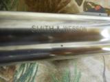 SMITH & WESSON
M-686 +
357
MAGNUM,
7 - SHOT
REVOLVER.
6"
BARREL
STAINLESS STEEL,
NEW
IN
BOX
- 4 of 15