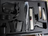 SPRINGFIELD
XDM-9
COMPACT
3.8" BARREL
BI - TONE,
S / S
&
KIT
WITH
TWO
MAGS
FACTORY
NEW
IN
BOX - 1 of 14