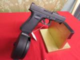 GLOCK - 23
GEN. 3
PRE OWNED ( REAL
NICE
SHAPE )
2 - 13
ROUND
MAGS,
CASE,
WHITE
SIGHTS. - 14 of 15