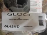 GLOCK
G - 42
380
A.C.P.
2 - 6
RD. MAGS,
AS
CLOSE
TO
NEW
AS
YOU
ARE
GOING
TO
GET,
FIRED
ONLY
45
THMES,
HAS CASE
&
ALL
PAPERS - 24 of 25